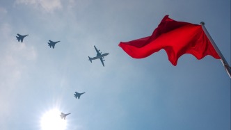 预警指挥机梯队：展现中国军队海空预警指挥体系发展新成果