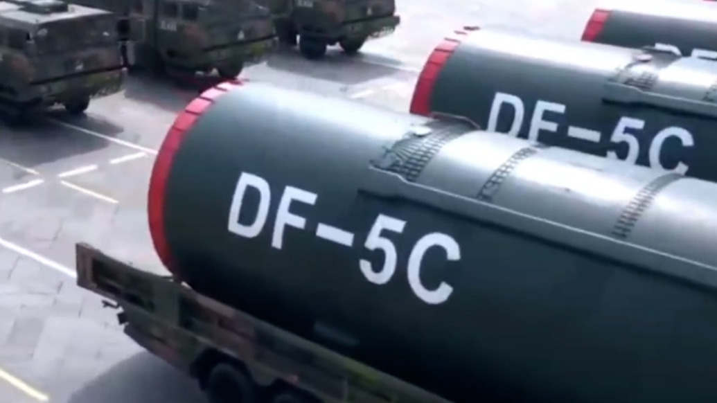 “東風(fēng)-5C”液體洲際戰(zhàn)略核導(dǎo)彈亮相，打擊范圍覆蓋全球