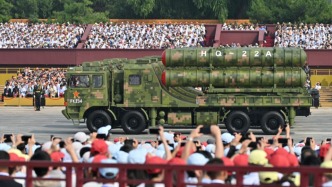 第1現(xiàn)場·九三閱兵⑩｜裝備方隊(duì)之防空反導(dǎo)群，空天屏障