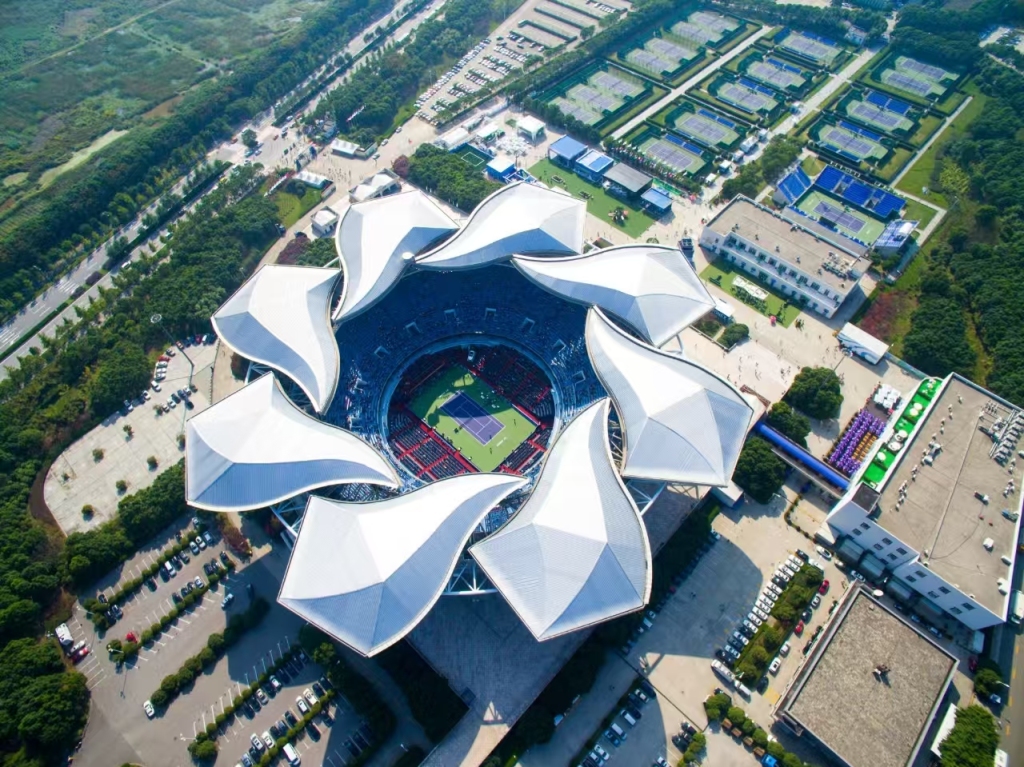 买房买车看国际比赛，上海闵行这个“金九银十”热闹了