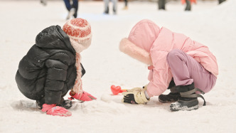 全球最大室内雪场开业一年，接待游客超100万人次