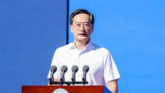 北航校長寄語新生：不盲從權(quán)威、不輕信表象，于平凡處發(fā)現(xiàn)疑問