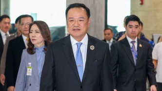 泰國(guó)國(guó)王批準(zhǔn)阿努廷·參威拉軍出任總理