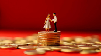 新华社：“天价彩礼”整治成效如何？下一步如何攻坚？