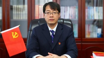 80后延邊大學(xué)副校長(zhǎng)王洪福履新吉林工程技術(shù)師范學(xué)院校長(zhǎng)