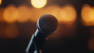 中国驻日本大使馆发言人就对日本参议员石平进行制裁答问