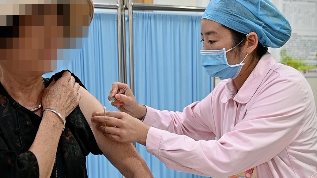 上海各區(qū)流感疫苗已陸續(xù)供應(yīng)，接種人群中幼兒、學(xué)生約占6成