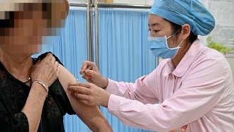 上海各區(qū)流感疫苗已陸續(xù)供應(yīng)，接種人群中幼兒、學(xué)生約占6成