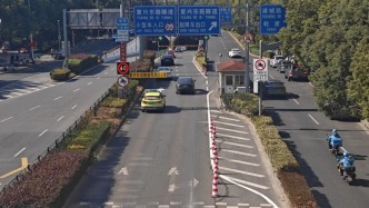 上海复兴东路隧道即日起大修，上层通道维持电瓶车夜间越江通行