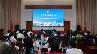 華東政法牽手檢察院開設(shè)課程集群，采用“雙師同堂”教學(xué)模式