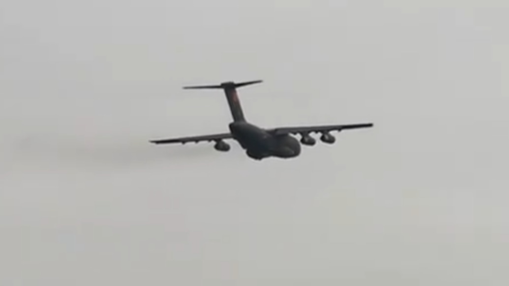 中國(guó)空軍運(yùn)-20今天出發(fā)，赴韓國(guó)接30名烈士回國(guó)