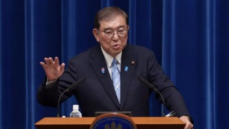 日本5年經(jīng)歷3人5任首相，有日本人擔憂：“換得太頻繁了”