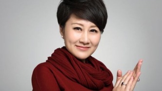 演員張凱麗人民日?qǐng)?bào)撰文：一次特殊的朗誦經(jīng)歷
