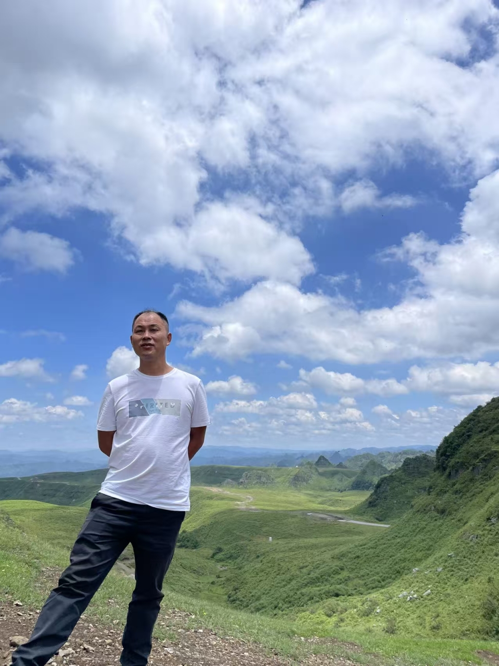 暖闻｜重庆荣昌一钓友及时施救落水少年，当地拟表彰见义勇为