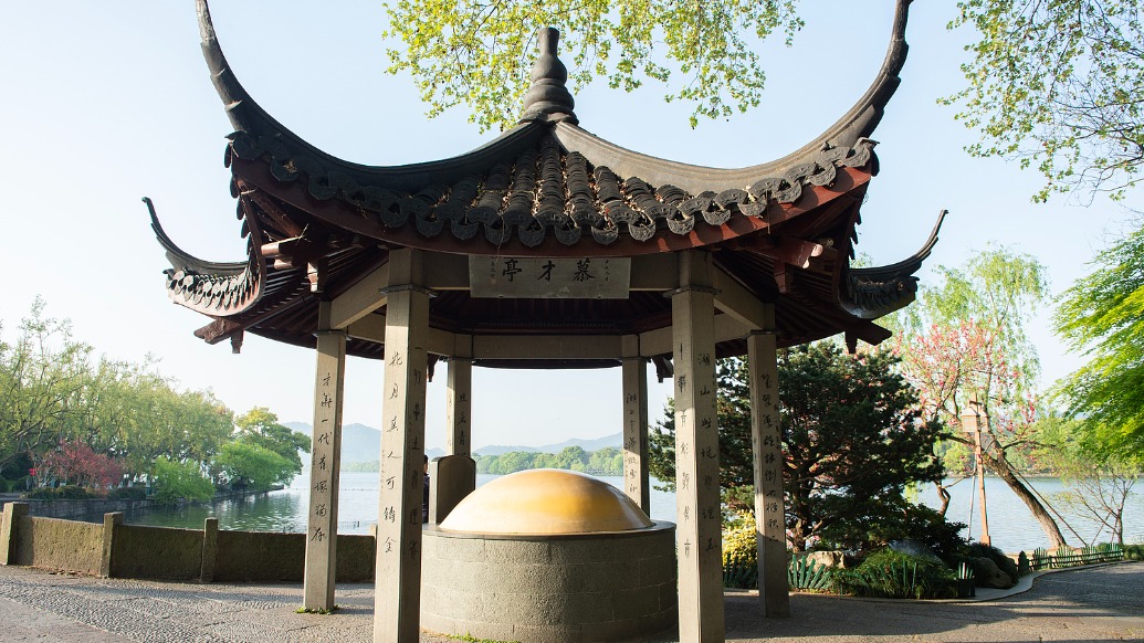 成為杭州西湖景點(diǎn)，被后代文人追捧，蘇小小墓有何特殊