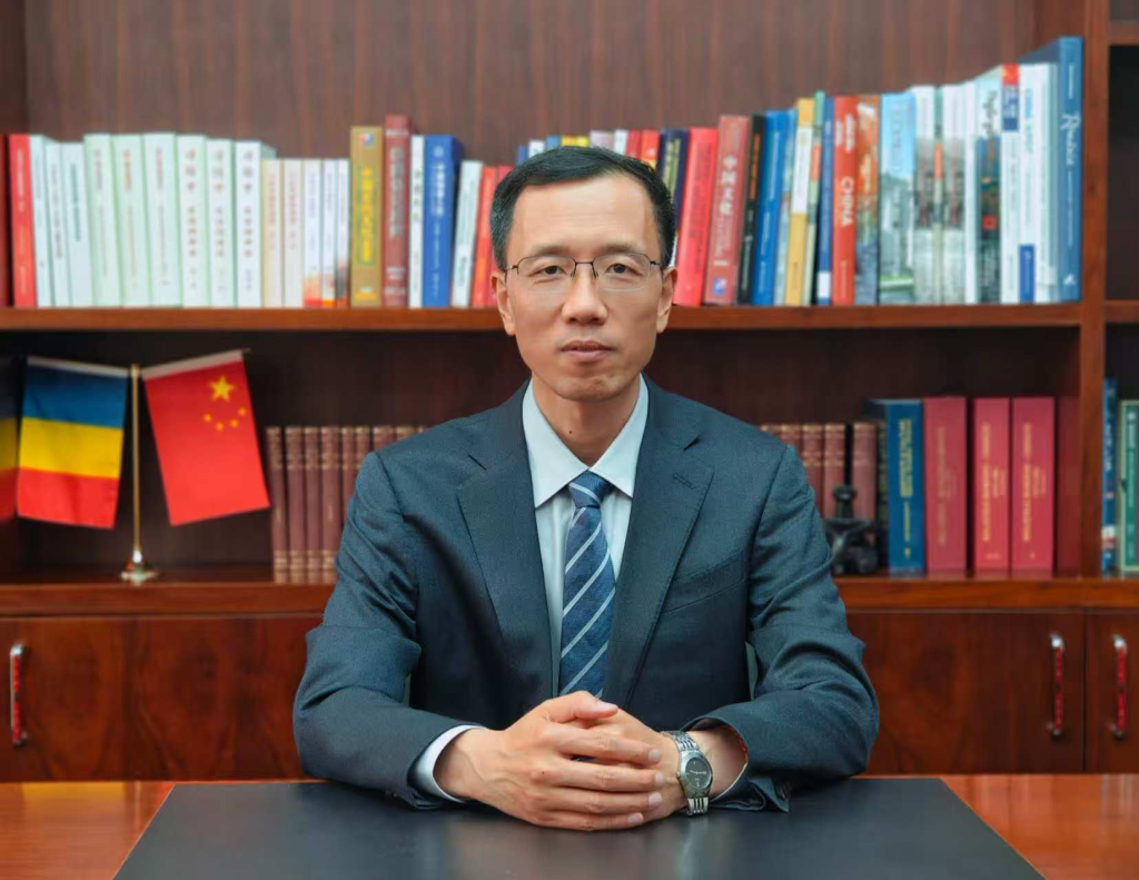 陈峰出任中国驻罗马尼亚大使