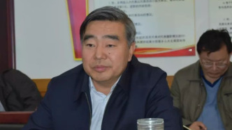 丁雪欽履新大地控股集團(tuán)領(lǐng)導(dǎo)