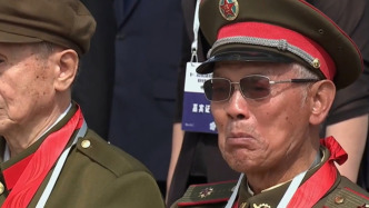 30位志愿軍烈士遺骸已回國(guó)，志愿軍老戰(zhàn)士現(xiàn)場(chǎng)哭了