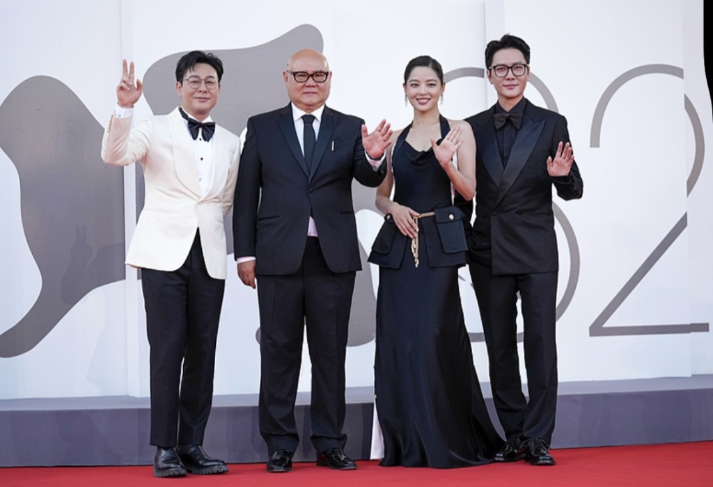 独家｜专访导演蔡尚君：芷蕾实至名归，颂文无冕之王