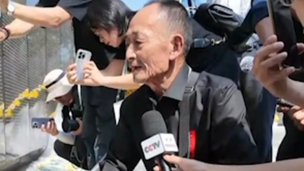 志愿軍烈士的兒子在英名墻前告慰父親：我三世同堂了