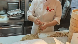 實探武漢西貝餐廳“羅永浩套餐”不火，羅永浩直播稱“西貝說沒有預(yù)制菜是撒謊”