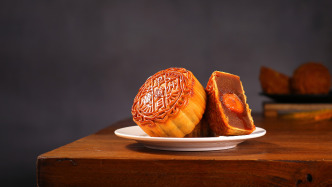 国家发改委等四部门研究做好遏制“天价”月饼工作