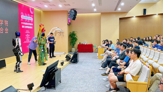 機(jī)器人已“進(jìn)廠干活”，它們擅長什么？哪些地方需要改進(jìn)？