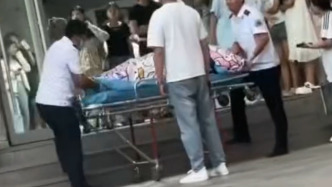 女生在宿舍分娩失血过多去世？甘农职院：大人小孩都平安，正调查此事