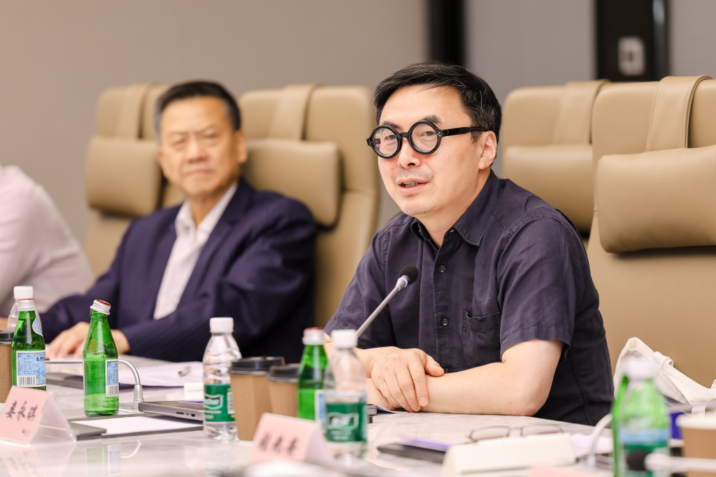 《奔流》第二季上海场系列活动专家咨询会举办