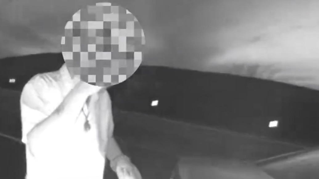 迷惑操作！醉駕男子高速上別停巡邏警車向民警問路