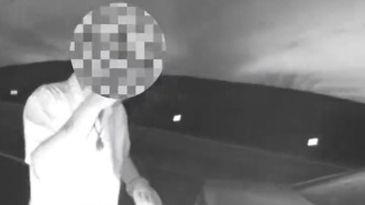 迷惑操作！醉駕男子高速上別停巡邏警車向民警問路