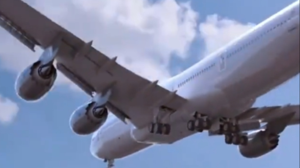 男子飛機(jī)上猛然想起家中燃?xì)庠钔P(guān)火，緊急求助機(jī)長(zhǎng)