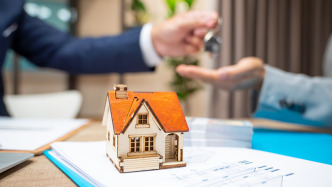 境外個人境內(nèi)購房結(jié)匯支付迎來便利，對房地產(chǎn)市場有何影響？