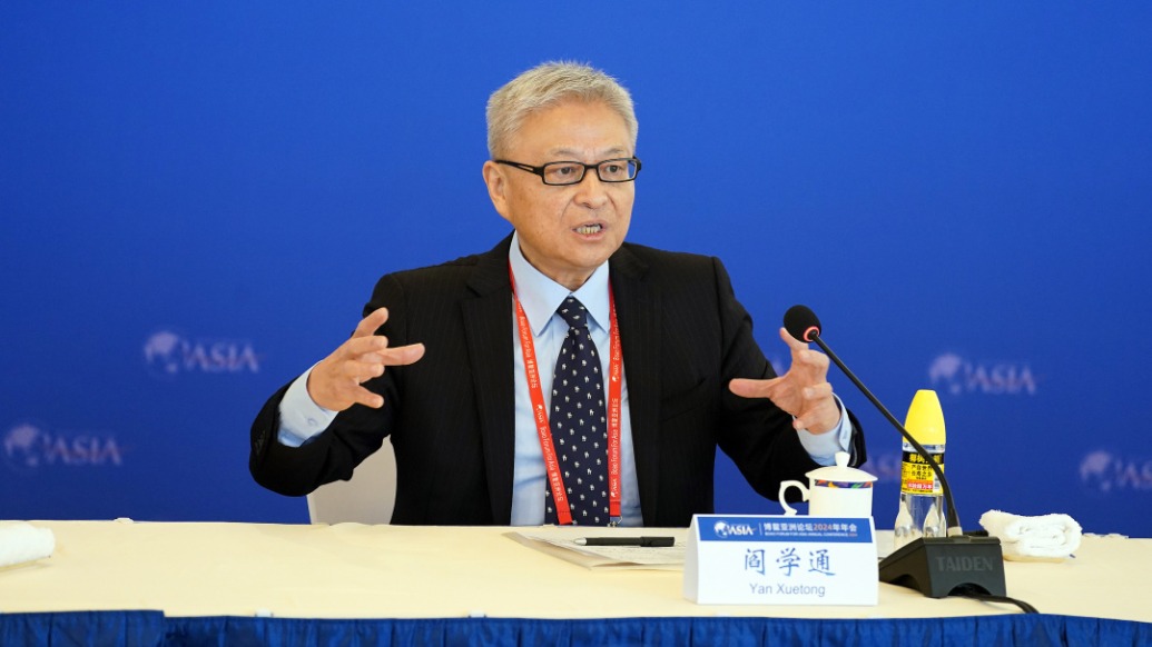 美議員稱應向中國發動冷戰，閻學通駁斥：時代變了他們沒這個能力
