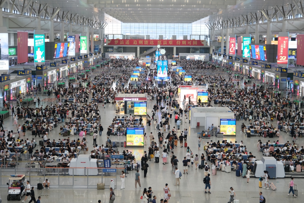 预计发送4250万人次，国庆中秋假期长三角铁路计划增开259对列车