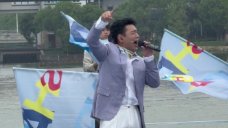 文体不分家！赛艇世锦赛开幕式彩排，王耀庆坐着赛艇来了