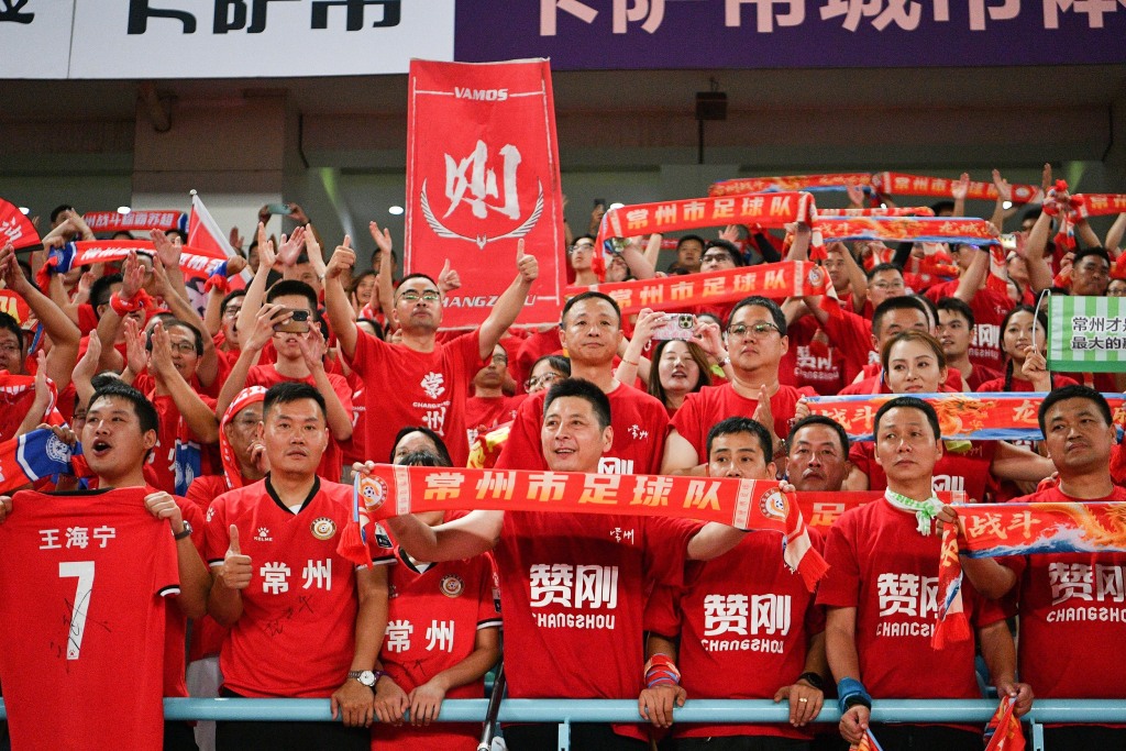 办“常超”、设足管中心：提前出局后常州已瞄上明年“苏超”