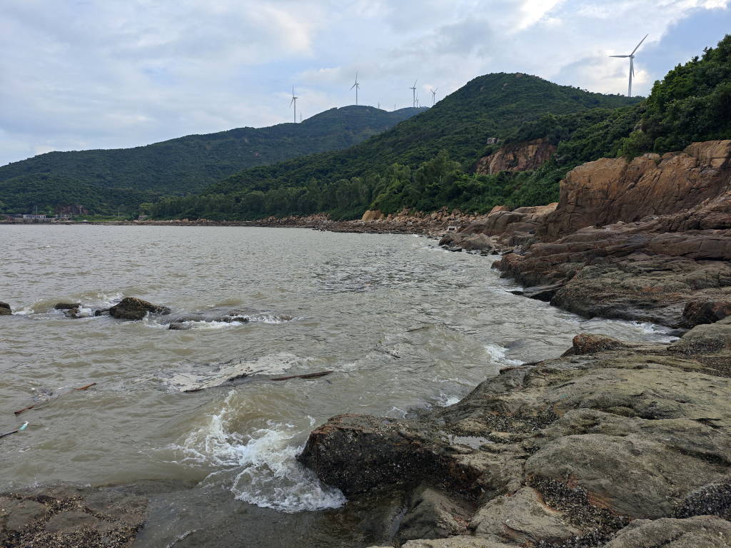 专家解读台风“桦加沙”：登陆强度与“山竹”相当，不及“威马逊”