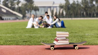 复学时原专业已停止招生，部分高校学生转至外校