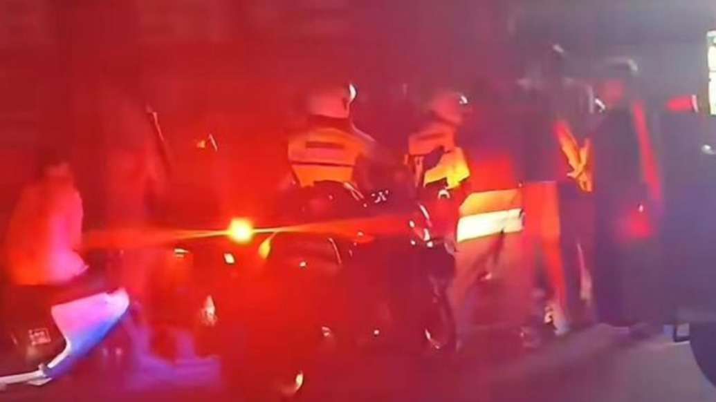 2人酒后與鄰桌沖突有人持刀傷人，江西贛州警方對(duì)涉案人員采取強(qiáng)制措施