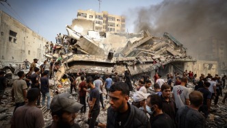 中東睿評(píng)｜道義高光難消現(xiàn)實(shí)悲?。喊屠账固菇▏?guó)到了最困難時(shí)刻