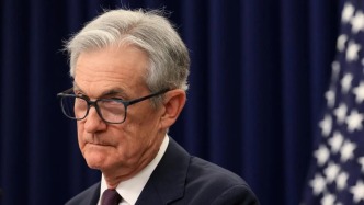 美聯(lián)儲(chǔ)主席鮑威爾：為保就業(yè)而降息，關(guān)稅推高商品價(jià)格