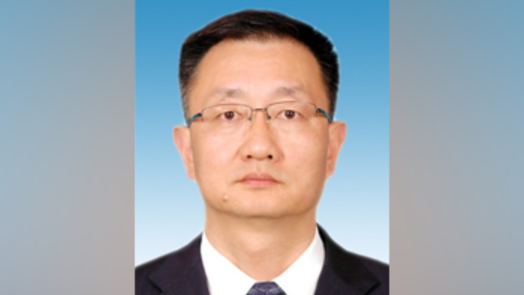 姜山任云南省政府秘书长