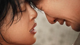 辛芷蕾威尼斯獲獎作品定檔，《日掛中天》11月7日上映
