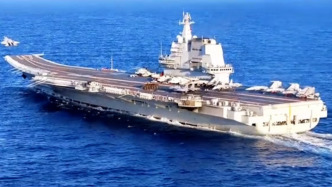 驕傲！中國(guó)第一艘航母遼寧艦入列13年