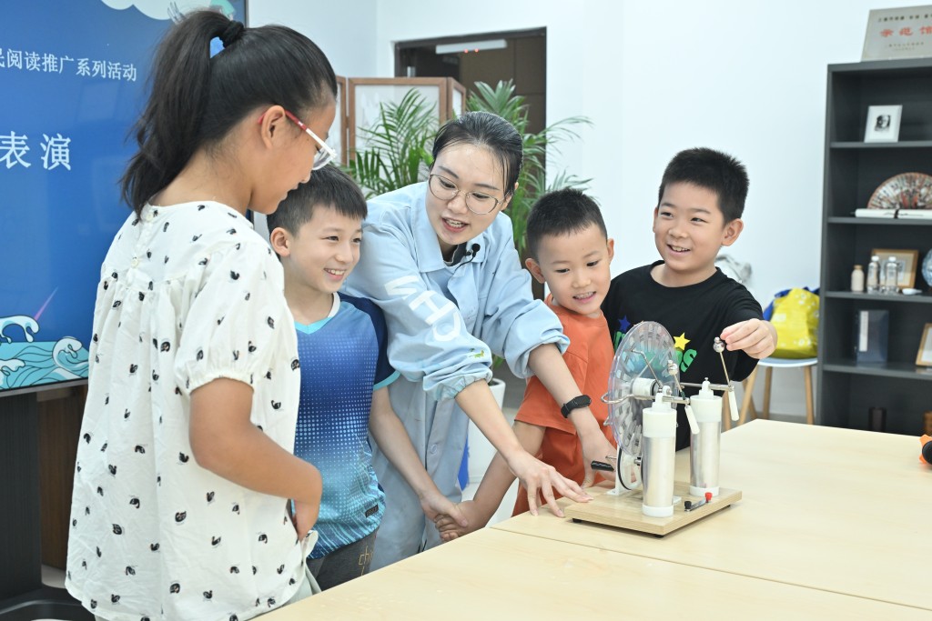 告别“枯燥”科普，让科技知识趣味化走进生活
