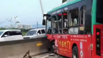 廣州從化貨車與公交車相撞致2死8傷事故調(diào)查報(bào)告：建議對(duì)兩司機(jī)追究刑責(zé)