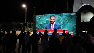 近60年來首次！敘利亞領(lǐng)導(dǎo)人沙拉聯(lián)大行：外交破冰易，國內(nèi)穩(wěn)定難