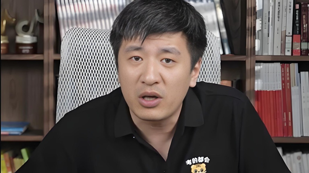 张雪峰网事：以高考咨询获得大名大富，发惊人言论频致舆论哗然