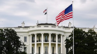 美政府要求最高法院审查废除“出生公民权”行政令合宪性